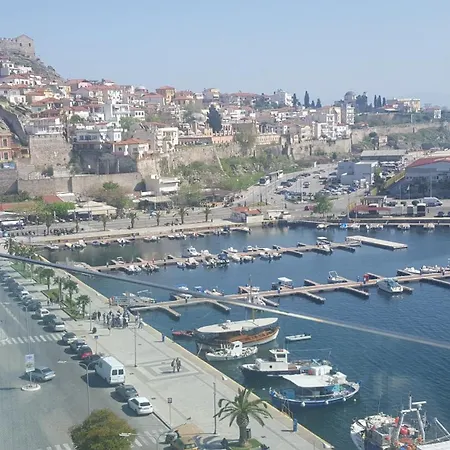 アパート Royalty King *