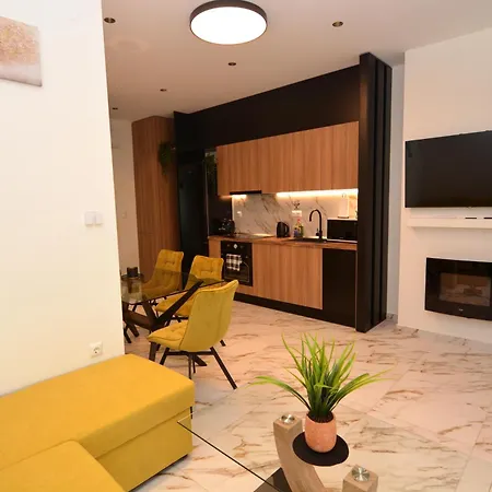 Royalty King Apartamento *